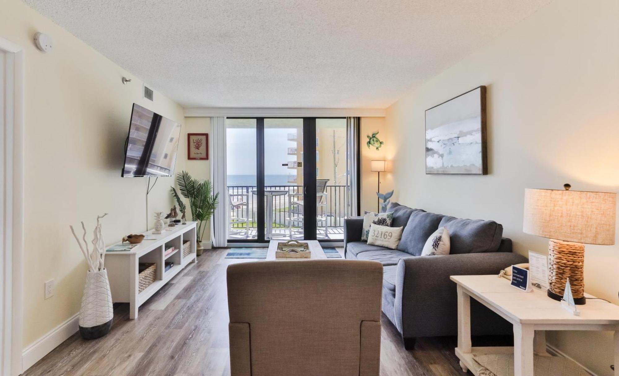 1 Bedroom -1 Bath With Ocean Views At Ocean Trillium 302 New Smyrna Beach Extérieur photo